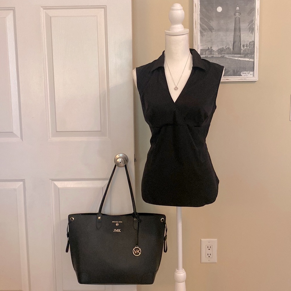 Express Blouse | Black Sleeveless Collar | Size 13/14 | Excellent Condition 🥰